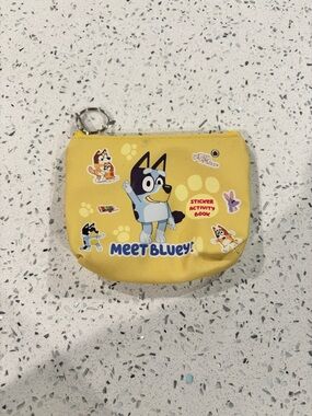 Bluey 'Meet Bluey' Yellow Coin Purse Keychain
